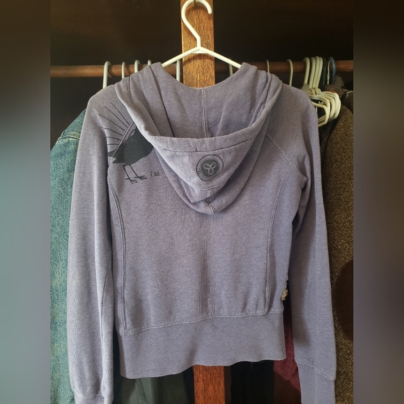 🪴BOGO FREE🪴 TNA HOODIE SIZE SMALL - Picture 2 of 6